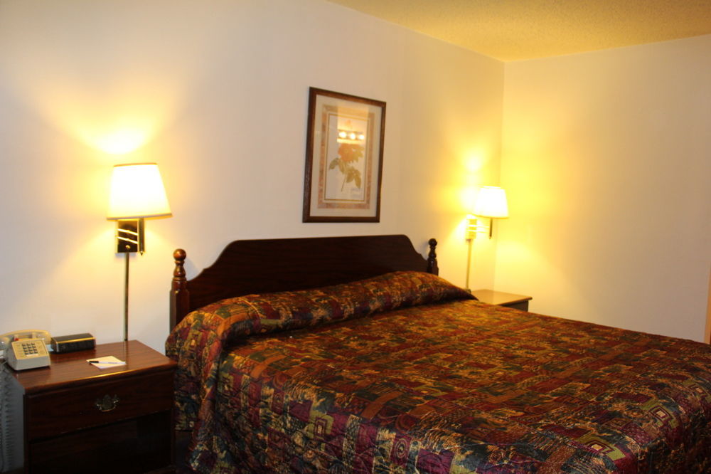 Westbridge Inn And Suites Centerville Ngoại thất bức ảnh